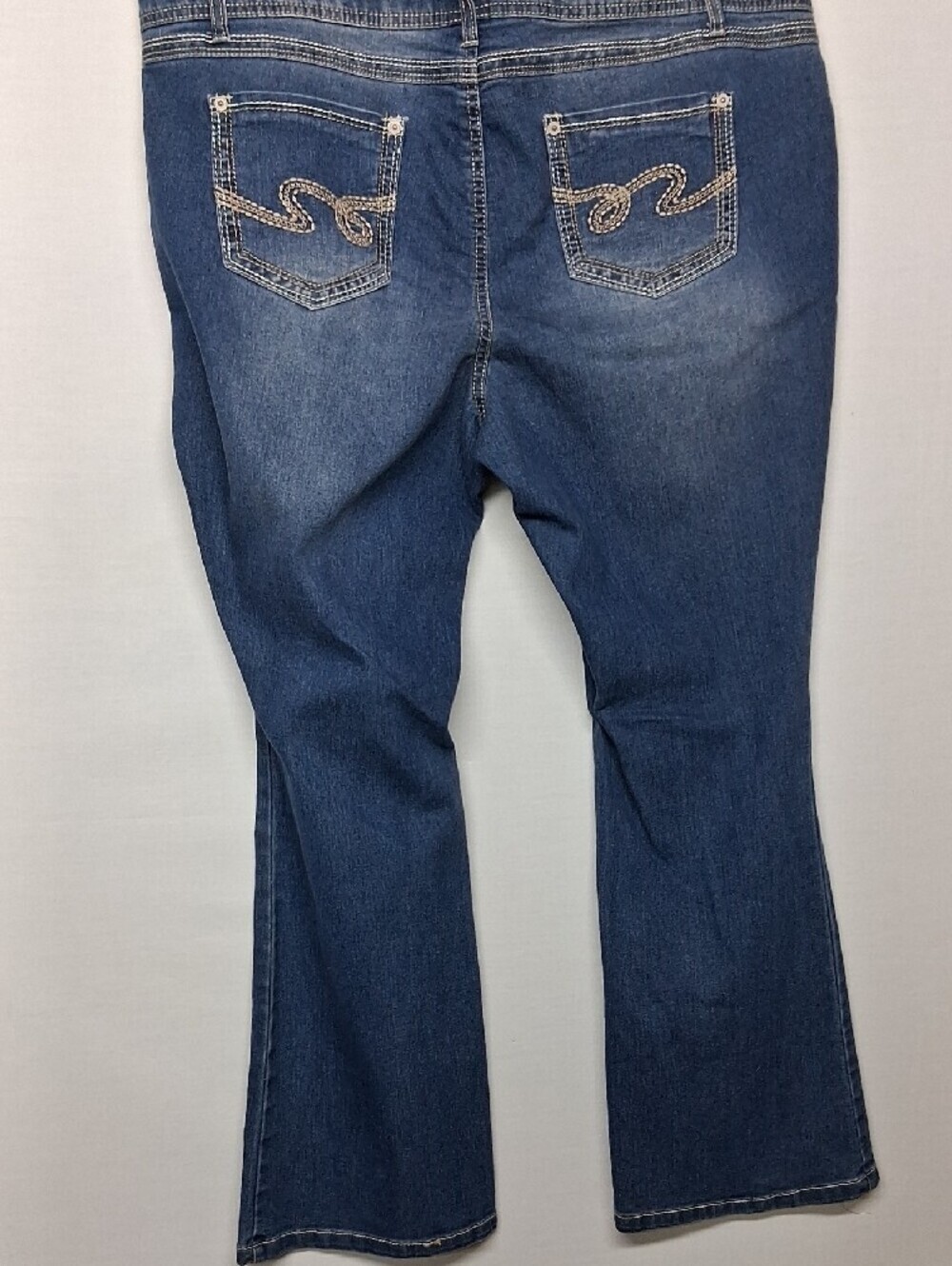 Faded Glory Medium Blue Denim Jeans - Picture 7 of 7